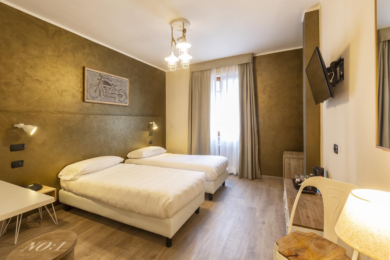 Napoleon Hotel